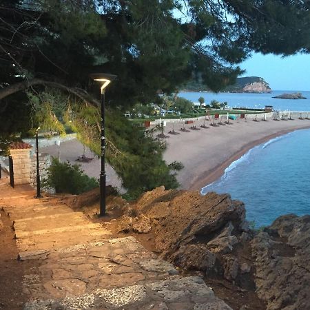 Sound Of The Sea Apartment Sveti Stefan Exterior photo